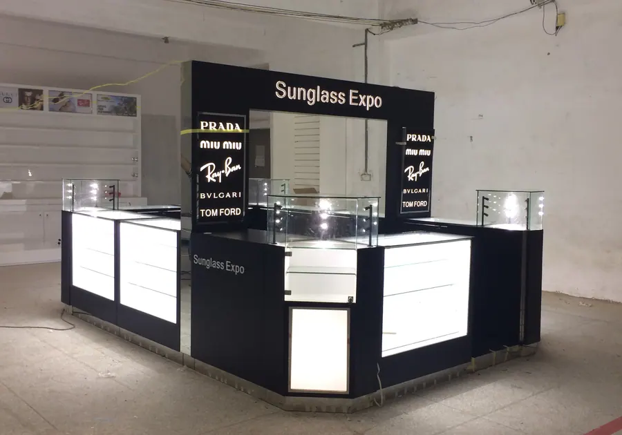Premium Sunglass Kiosk by Benson Fixtures